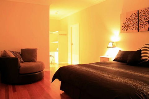 Ashdon Bed & Breakfast - Tourism Guide 6