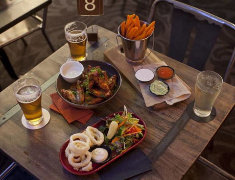The Kent Hotel - Tourism Guide 1