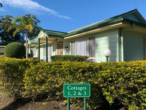 Obadiah Country Cottages - Tourism Guide 3