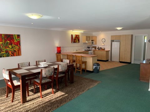 Obadiah Country Cottages - Tourism Guide 6