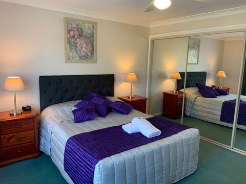 Obadiah Country Cottages - Tourism Guide 7