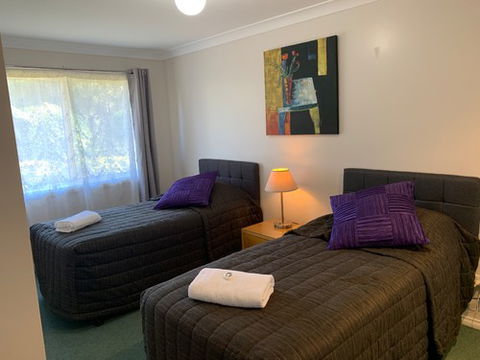 Obadiah Country Cottages - Tourism Guide 8