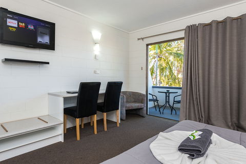 Aaron Motel Gladstone - Travel Agents 5