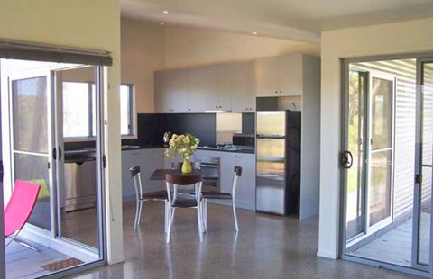 Art House Accommodation - Travel Search 2