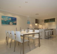 Hamilton Island Private Apartment - Poinciana - Tourism Guide