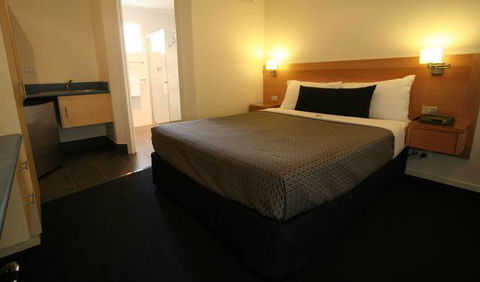 Hamilton Town House Motel On Shakespeare - Tourism Guide 0