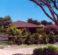 Hideaway On Hinkler - Tourism Guide
