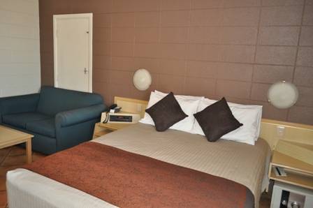 Hospitality Inn Port Hedland - Tourism Guide 5