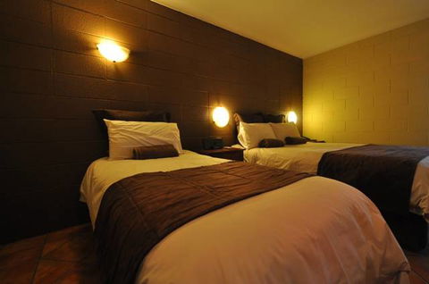 Hospitality Inn Port Hedland - Tourism Guide 7
