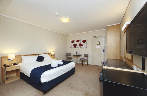 Ibis Styles Canberra - Tourism Guide 0
