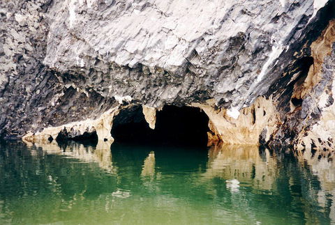Inland Waters Holiday Parks Burrinjuck - Tourism Guide 1