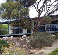 Island Breeze - Tourism Guide