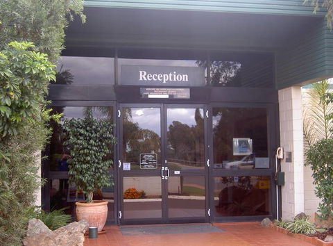 Kalgoorlie Overland Motel - Tourism Guide 3