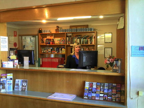 Kalgoorlie Overland Motel - Tourism Guide 4