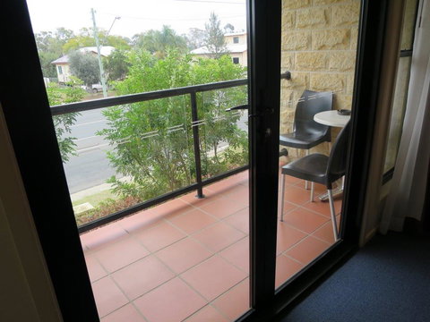 Kobbers Motor Inn Dalby - Travel Agents 4