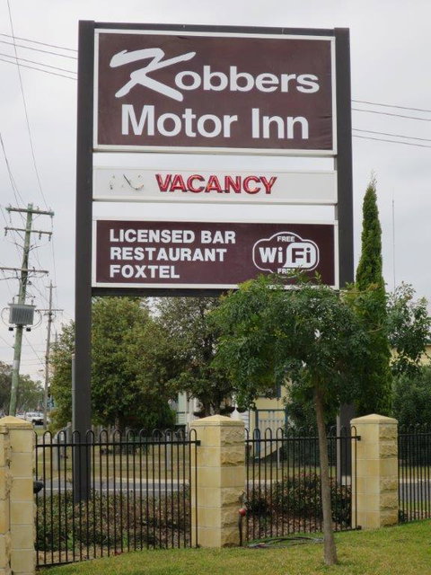 Kobbers Motor Inn Dalby - Travel Agents 8