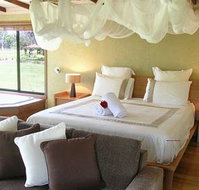 Lake Weyba Cottages Noosa - Travel Agents