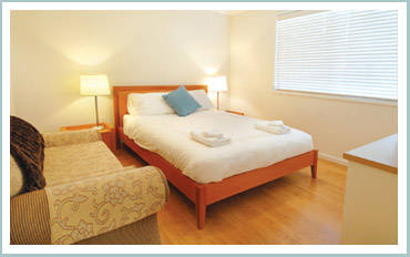 Lakeside Studio - Travel Search 0