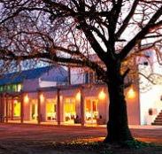 Lindenwarrah Hotel  Restaurant - Tourism Guide