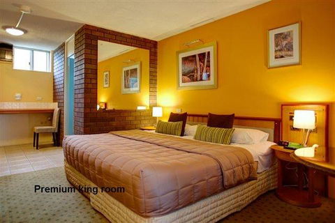Matador Motor Inn - Tourism Guide 5