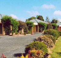 Melview Greens Country Apartments - Tourism Guide