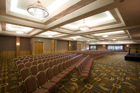 Mercure Gold Coast Resort - Travel Agents 1