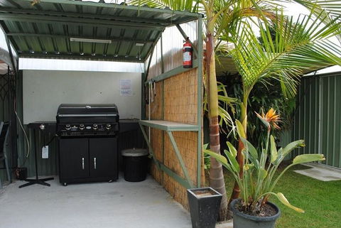 Killara Holiday Flats - Tourism Guide 7