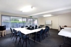 Nambour Lodge Motel - Tourism Guide 10