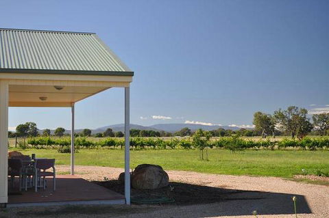 Milawa Muscat Retreat B&B - Tourism Guide 4