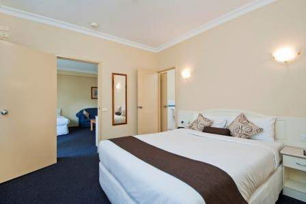 Nagambie Waterfront Motel - Tourism Guide 4