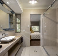 Narrows Escape Rainforest Retreat - Tourism Guide