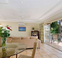 Noosa River Palms - Tourism Guide