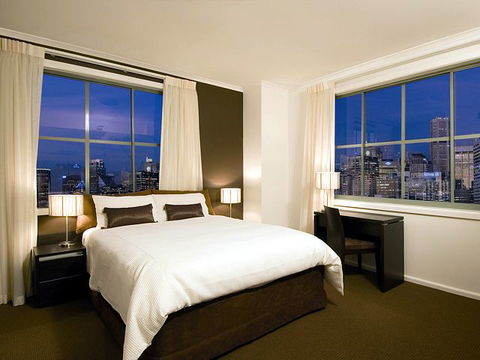 Oaks Goldsbrough Apartments - Travel Agents 0