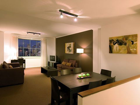 Oaks Goldsbrough Apartments - Travel Agents 1