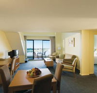 Oaks Waterfront Resort - Cruises Travel