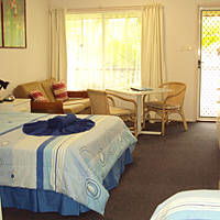 Ocean Park Motel And Holiday Apartments - Tourism Guide 1