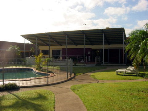 Oxley Motor Inn - Cruises Travel 0
