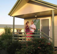 Pepper Tree Cabins - Tourism Guide