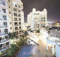 Phoenician Resort - Tourism Guide