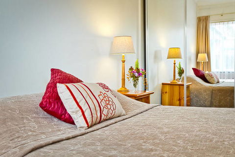 Premier Motor Inn - Tourism Guide 2