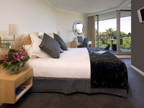 Pullman Quay Grand Sydney Harbour - Cruises Travel 0