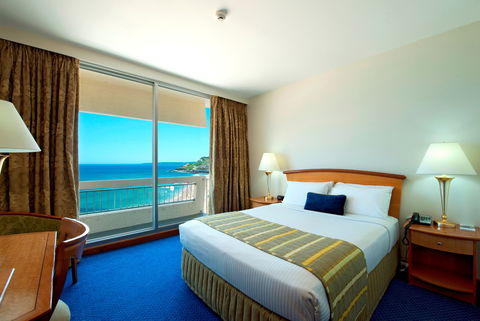 Quality Hotel NOAH'S On The Beach - Tourism Guide 0