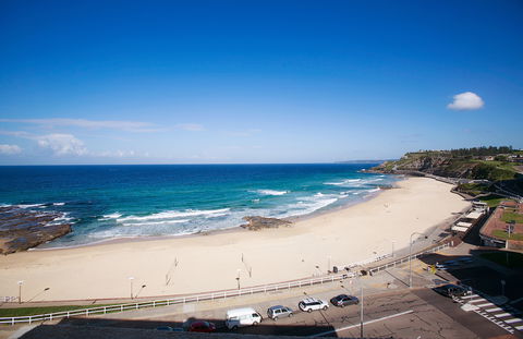 Quality Hotel NOAH'S On The Beach - Tourism Guide 3