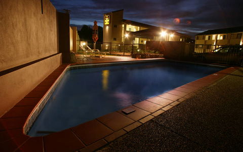 Quality Inn City Centre - Tourism Guide 0