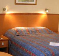 Reef Motor Inn - Tourism Guide