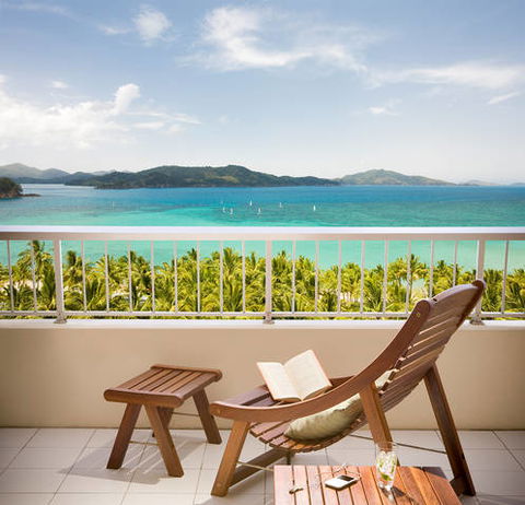 Reef View Hotel - Tourism Guide 0