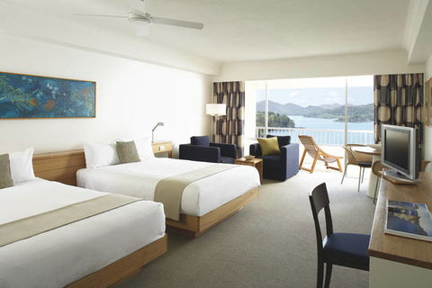 Reef View Hotel - Tourism Guide 3