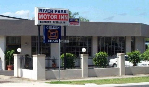 River Park Motor Inn - Tourism Guide 0