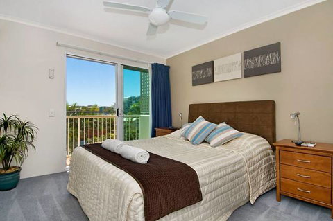 Sailport Mooloolaba Apartments - Travel Search 9