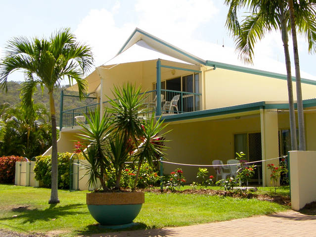 Horseshoe Bay QLD Tourism Guide